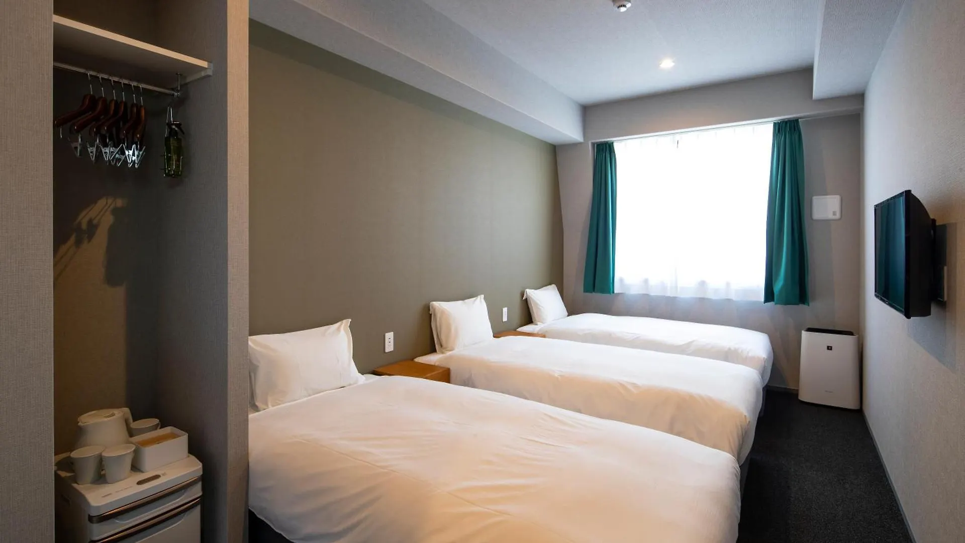 Imano Osaka Shinsaibashi Hostel 0*,